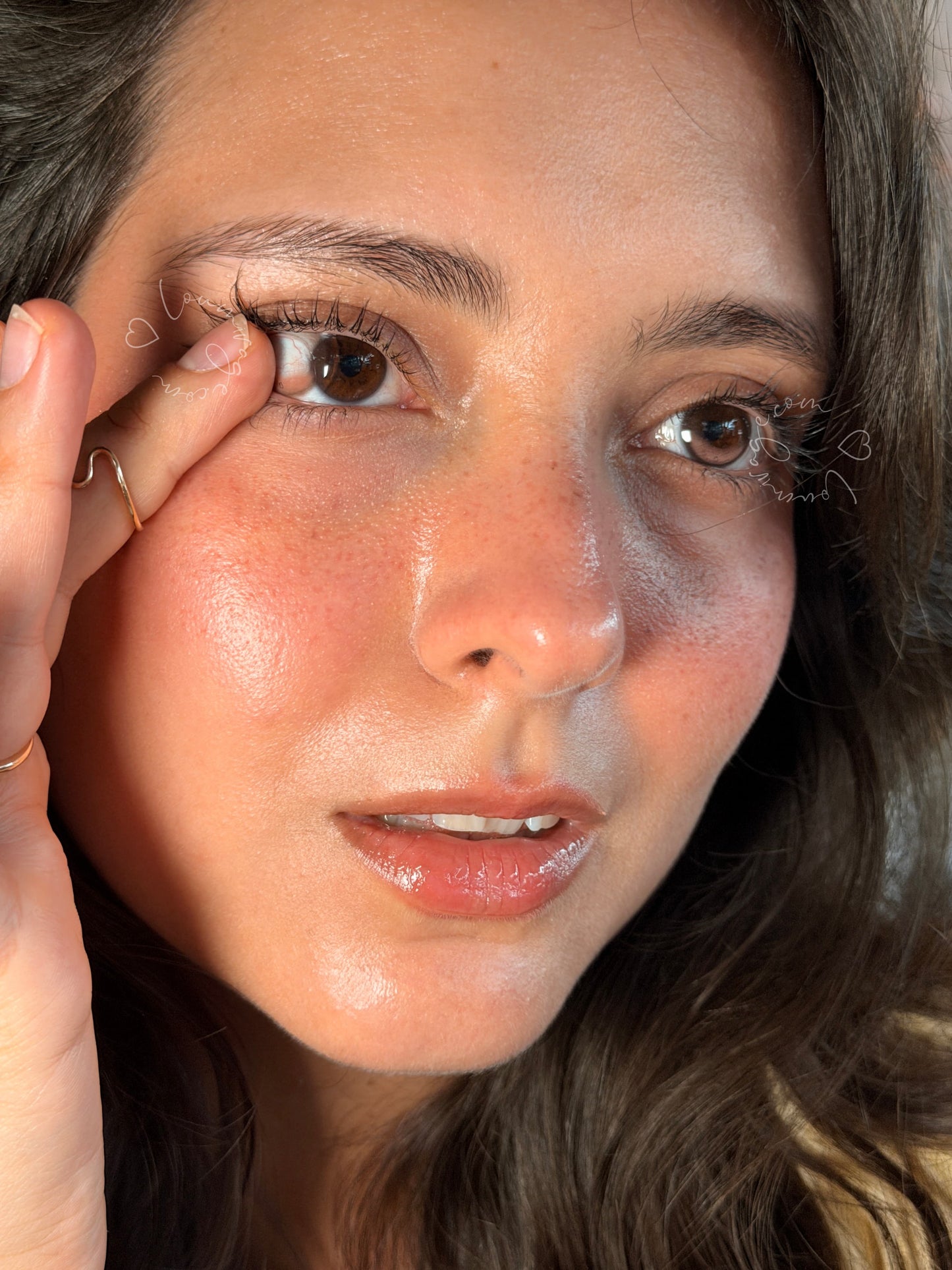 Rosy Wood - NEW GLOWY!