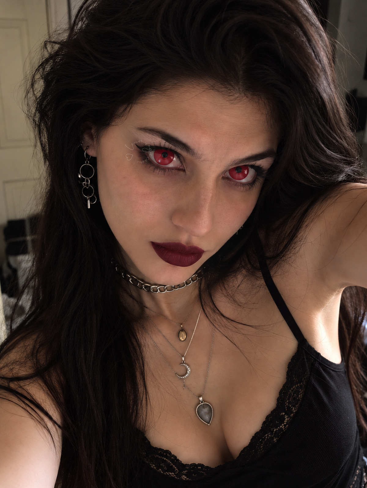 Bloody Red - DAILY!